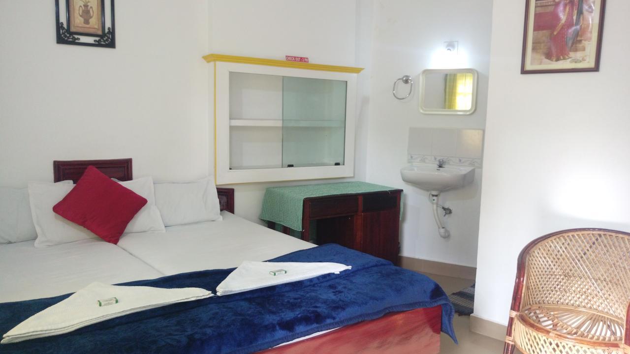 Marayoor Holidays Maraiyūr Extérieur photo